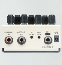 Load image into Gallery viewer, Black Fountain Stereo (Cream)