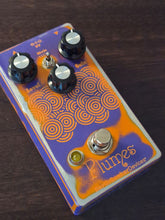 Load image into Gallery viewer, Plumes EarthQuaker Day 2026 Colorway (purple/orange)
