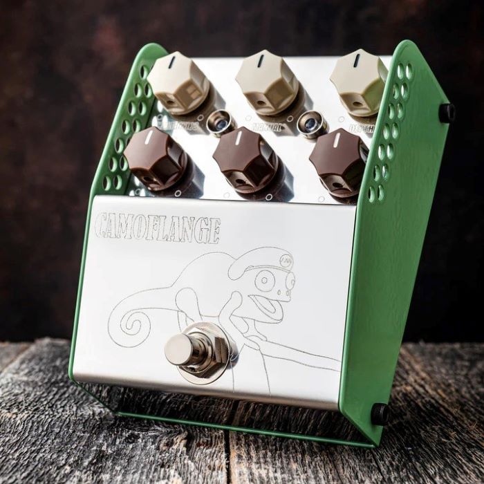 camoflange pedal Camoflange